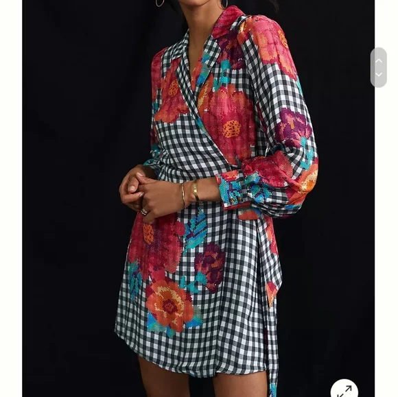 ❗SOLD❗Farm Rio | Gingham Floral Long Sleeve Collared Wrap Dress - Picture 4 of 16